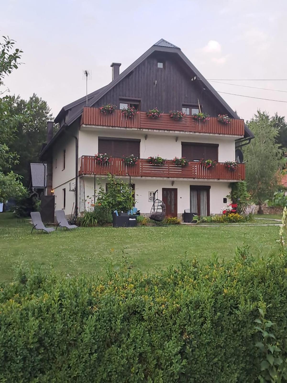 Tomljanovic Hotel Plitvička Jezera Екстериор снимка